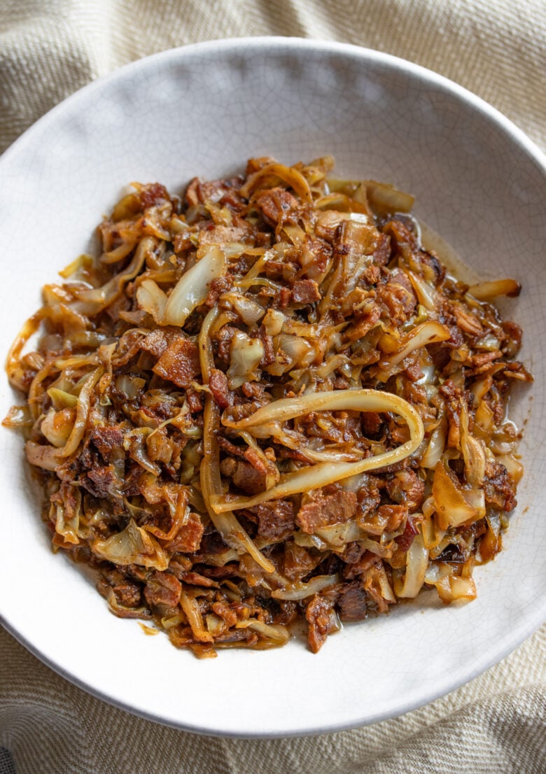 Braised Cabbage with Bacon 