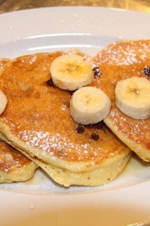 chocolate chips banana pancakes