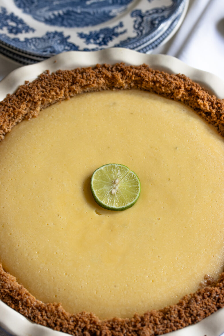 key lime pie with plates around