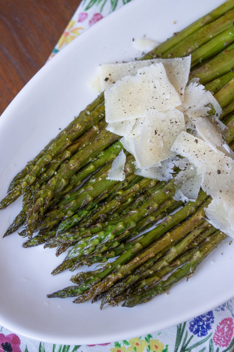 Roasted Parmesan Asparagus on a serving plate