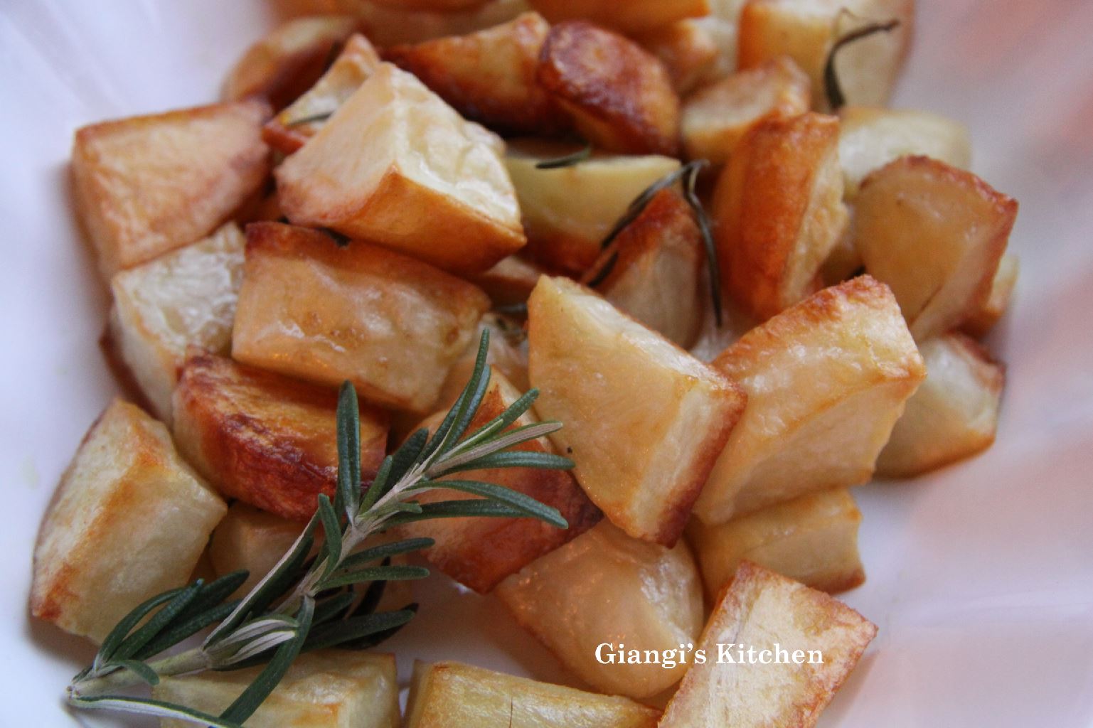 Roasted Rosemary Potatoes