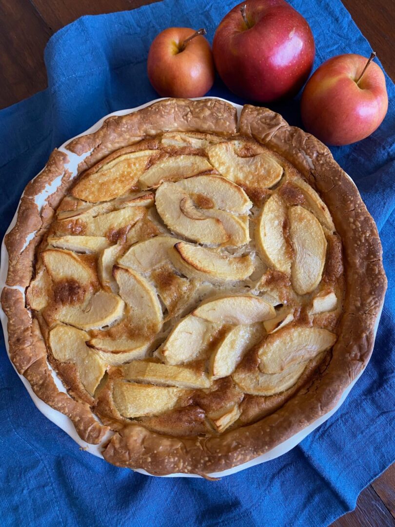 Apple pie - French Apple Tart Normande 