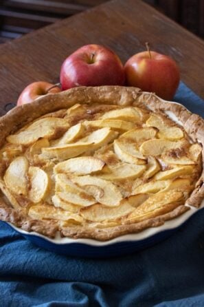 Apple pie - French Apple Tart Normande