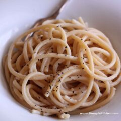 bucatini cacio e pepe