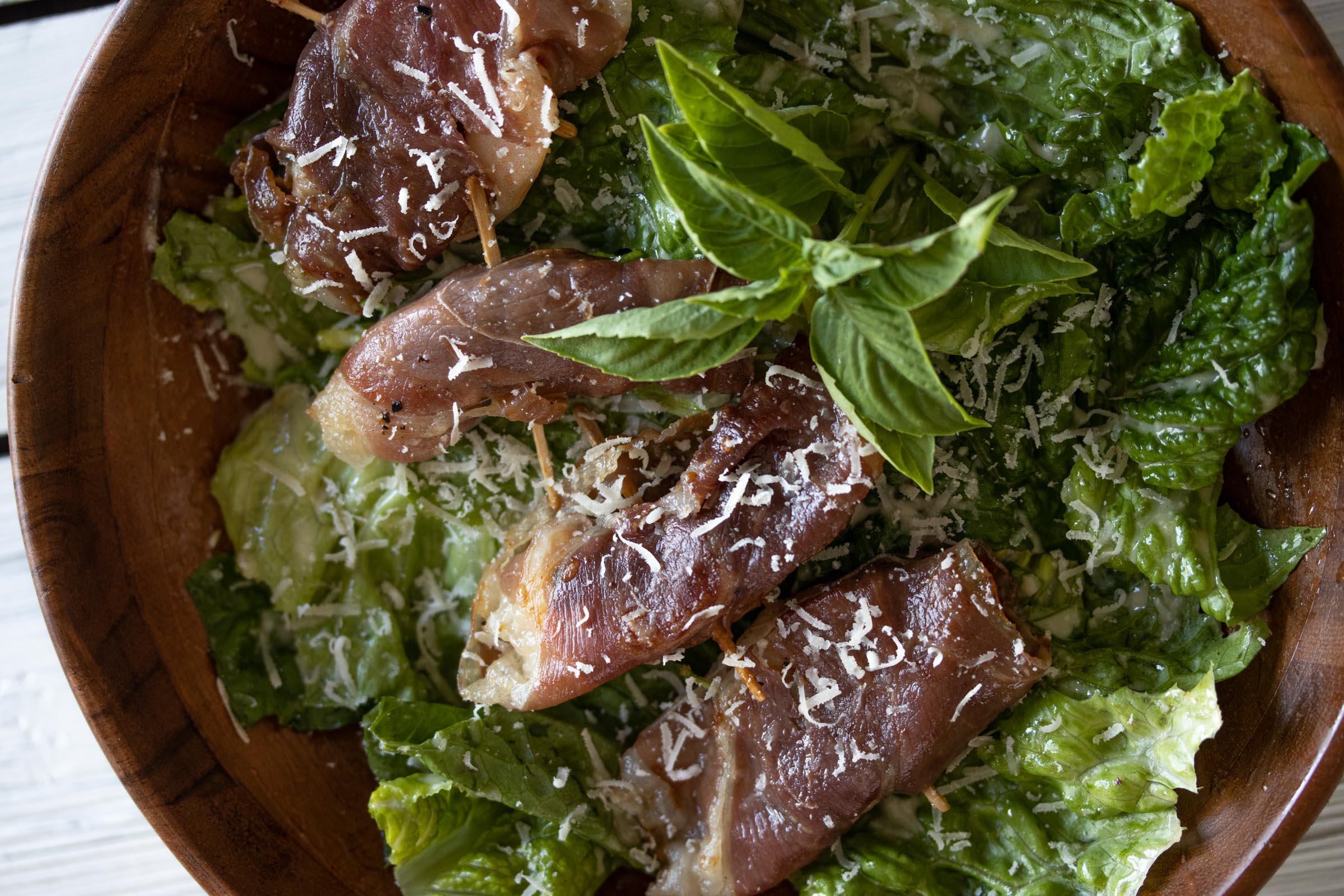 Caesar’s Salad Dressing With Shrimps Saltimbocca