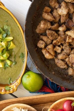 carnitas tacos with tomatillo sauce with avocado