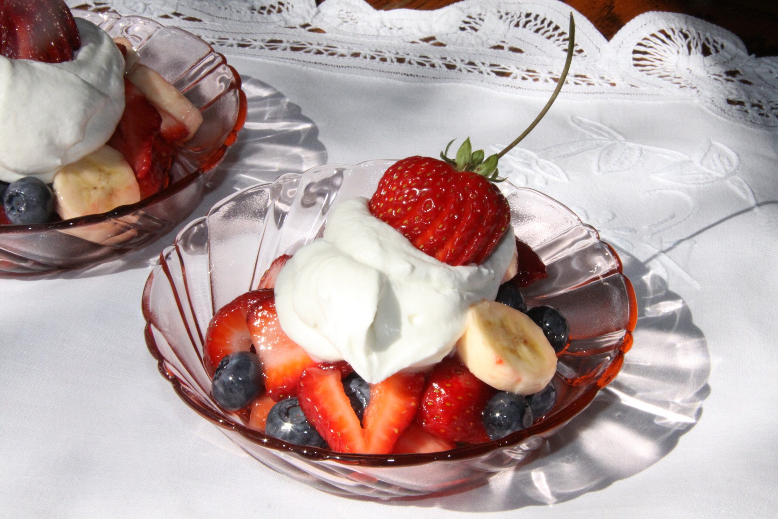 Fresh fruits with Chantilly