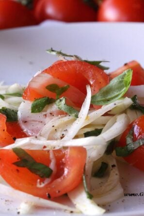 fennel tomatoes basil salad