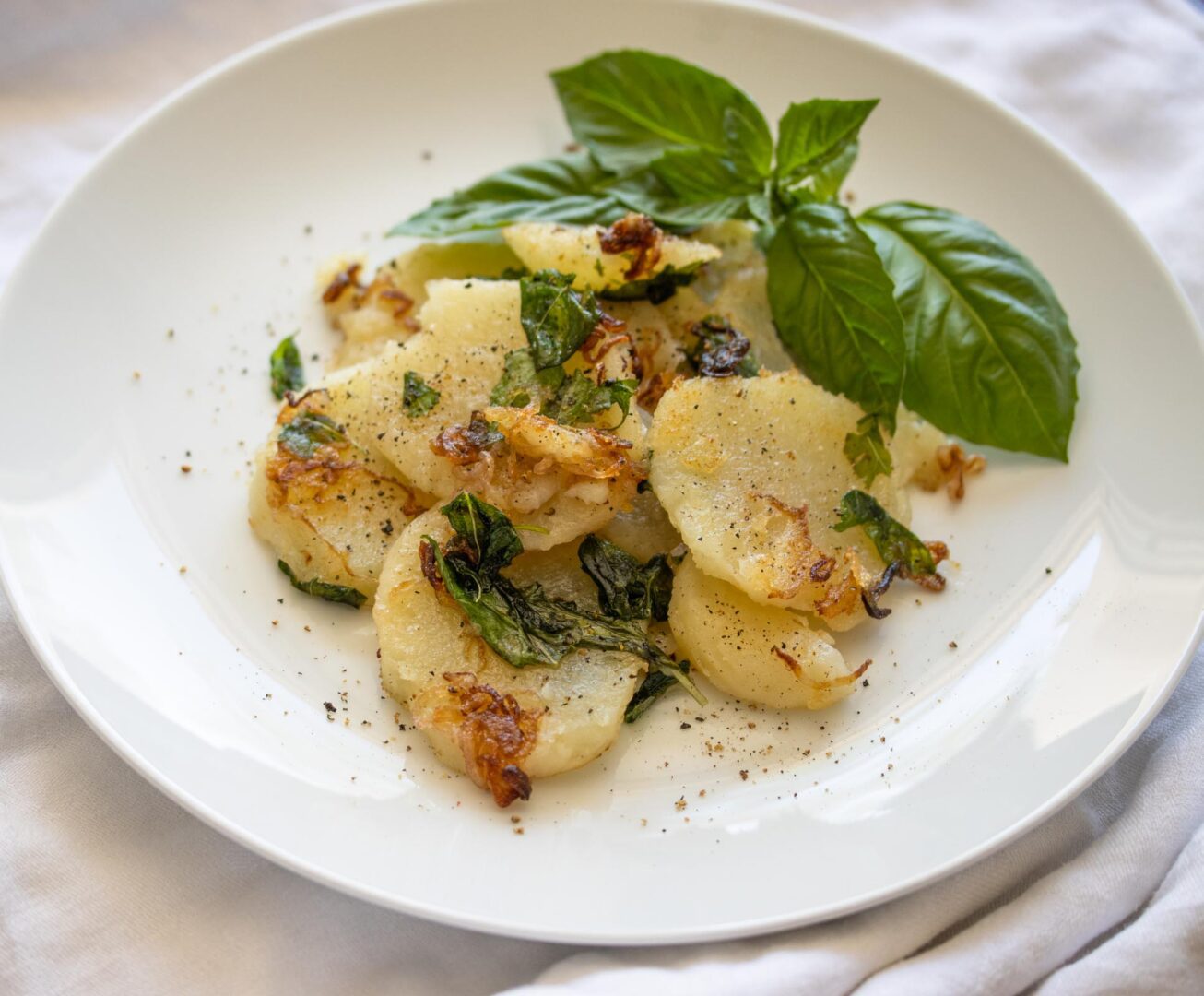 potatoes with basil