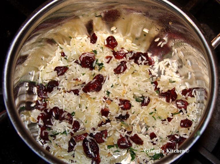 rice with dried cranberries