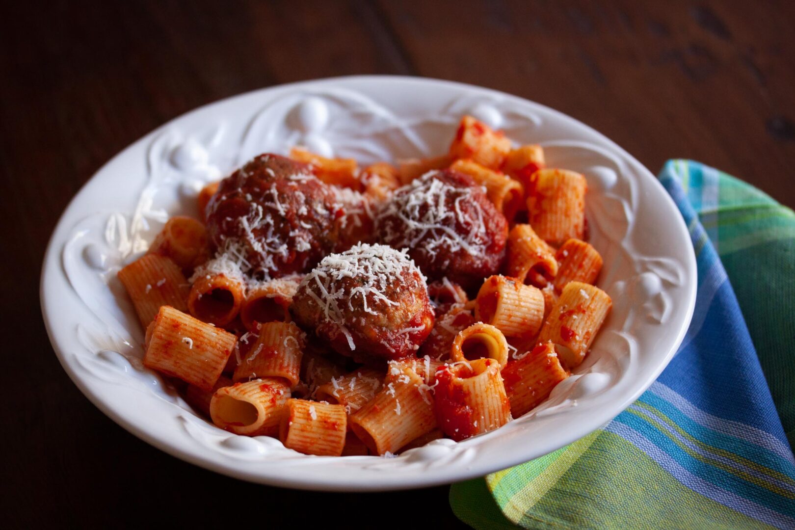 Ricotta Meatballs With Simple Tomato Sauce