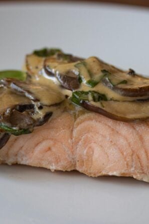 salmon with basil mushroom sauce