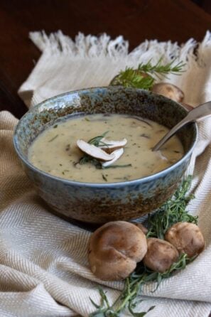 shiitake mushrooms gravy