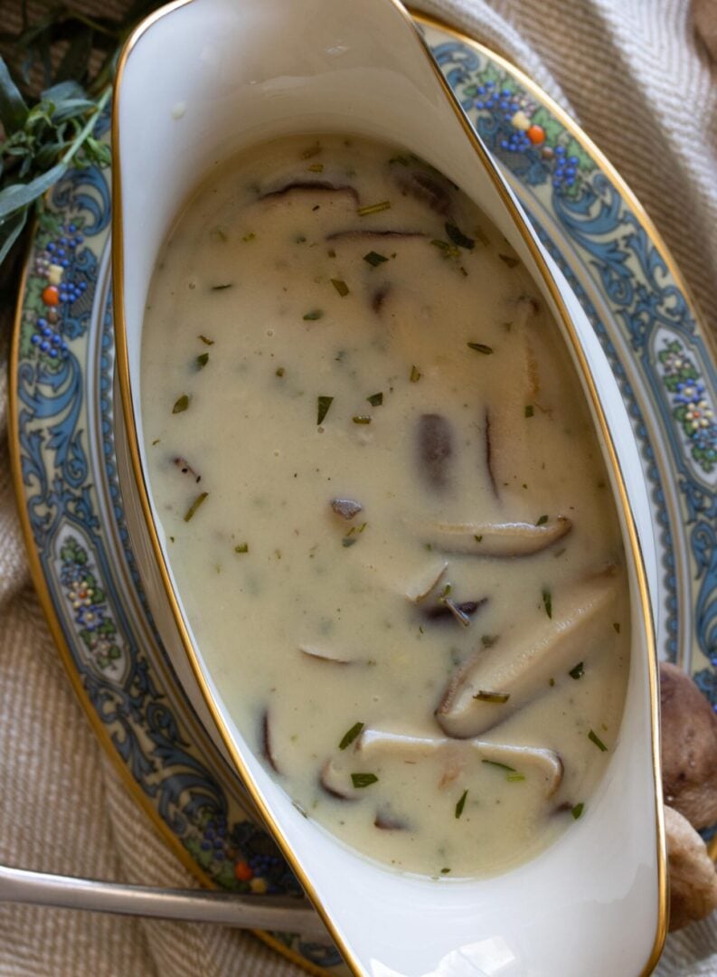 shiitake mushrooms gravy 