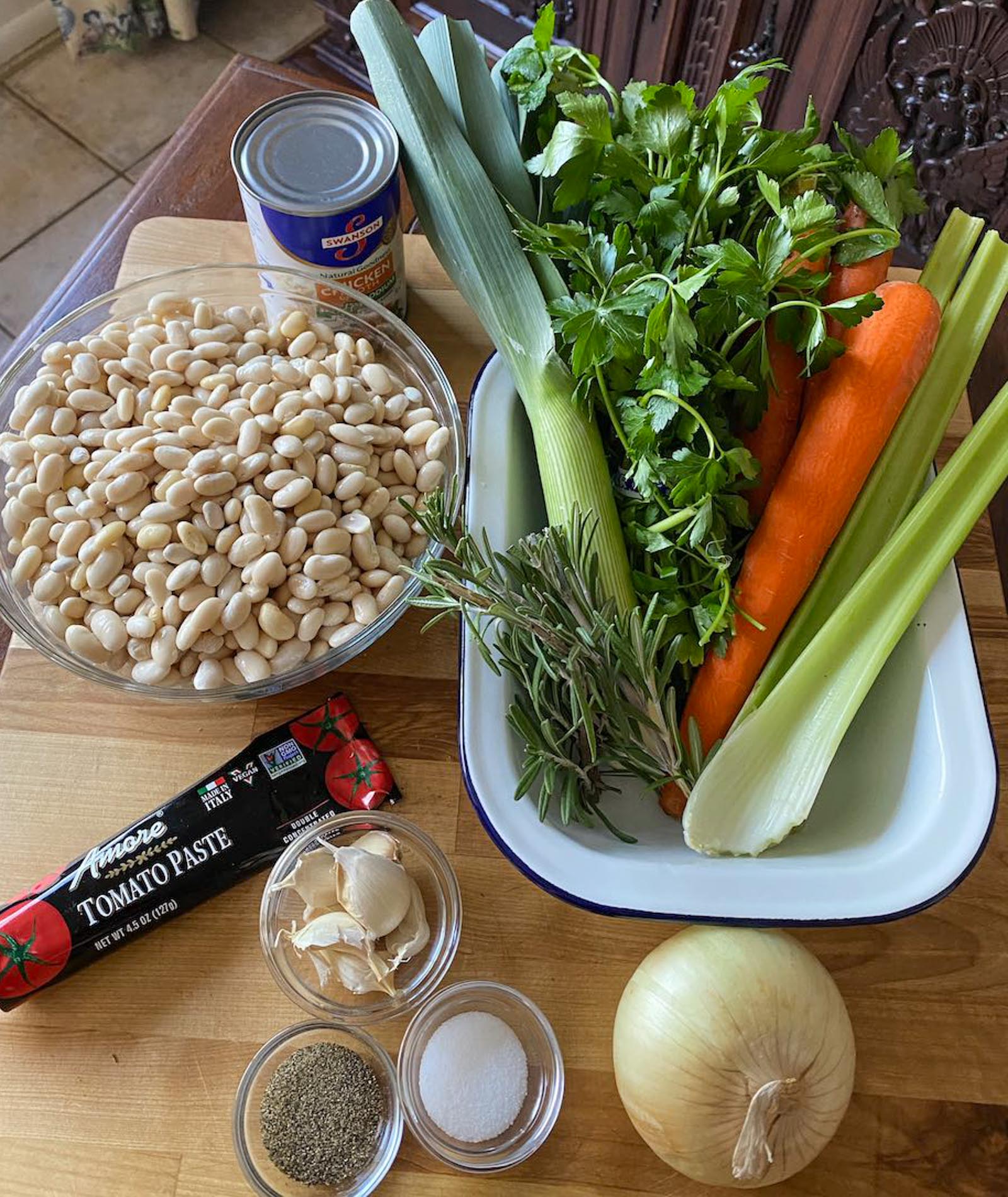 Tuscan Bean Soup 