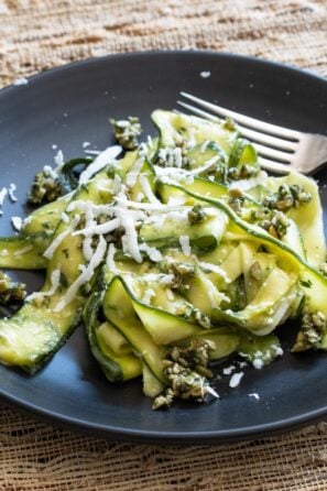 zucchini salad with avocado, pepita parsley gremolata